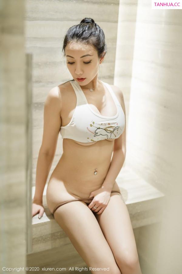 闫雪松 松果儿 [XiuRen]高清写真图 2020.07.15 No.2332 果儿Victoria第24张图片